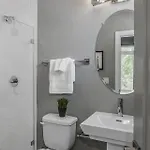 Spacious House With Serene Skyline Views * Nashville