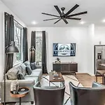 Cozy House - Great Rooftop - Walks To Bars