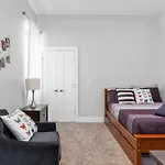 Taylors - Stunning Rooftop Views Holiday home *