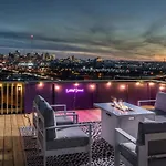 Rooftop Skyline Views - Private Hot Tub - Fire Pit * Nashville
