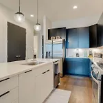 Honky Tonk Hangout - Minutes To Downtown - Rooftop Holiday home Nashville