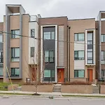 Two Nashville Homes - Accommodates 24 Guests