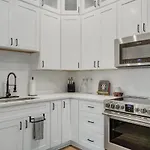 Holiday home Sprawling Estate - Sleeps 16