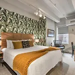 Hangover Easy Suite 6Br By Maddox Hotel