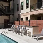 Holiday home Modern Music Row With King & Queen Bedrooms + Private Balcony Pool & Fitness Center Walk To Rca B & Local Dining Under 2 Miles To Broadway Garage Parking Elevator Access 24 Hr Hospitality *