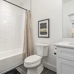 - 1701 Lischey Ave Holiday home Nashville