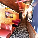 Broadway Penthouse 4Br 3Bth 2500 Sf