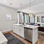 Modern Bliss With Garage By 12 South Restaurants And 2 Miles Broadway Nashville