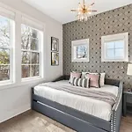 Modern Bliss With Garage By 12 South Restaurants And 2 Miles Broadway * Nashville