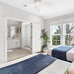 Modern Bliss With Garage By 12 South Restaurants And 2 Miles Broadway