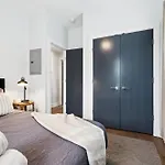 Modern 3-story Townhome W Rooftop & Views Holiday home Nashville