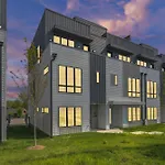 New Iconic Duo 2 Homes & Rooftop Vibes