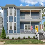 Cma Fest The Bluebelle E Nash Songwriter 3 Bed 3 Bath Hot Tub Fenced Yard 30 Or Days By Skyrun