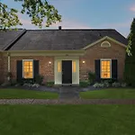 Charming Vintage 3 Bedroom Townhome 30 Or More Days By Skyrun Nashville