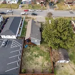 Nashville - 1821 Pearl St