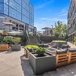 Skyline Nights In Downtown Nashville Walk To Broadway With Pool And Gym