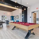 Holiday home The Smokeshow On Music Row Near Broadway In Downtown Nashville- Pool, Gym, Patio *