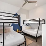 Jade - Private Patio And Balcony - Near Germantown
