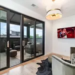 Quadra-4 Unit Combo-Rooftop Decks-Mins To Broadway