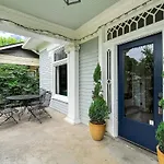 Stunning Nashville Home Close To Downtown And Bdwy