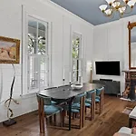 Germantown Old Grand House *