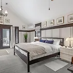 Germantown Old Grand House Holiday home *