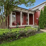 Germantown Old Grand House