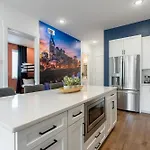 The Sapphire Jewel By Stay Local Nashville
