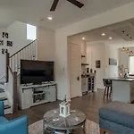 The East Side Vibe By Stay Local Nashville