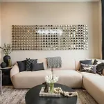 Brand New Elegance Rooftop Views Of Holiday home *