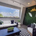 Brand New Elegance Rooftop Views Of Holiday home