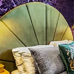 Luxe Nashville Trio Sleeps 21 And Rooftop Access