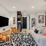 New 2 Luxe Penthouses With Balcony And Views *