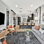 New 2 Luxe Penthouses With Balcony And Views Apartment Nashville