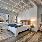 Skyline With Penthouse & Rooftop Deck 6br By Maddox * Nashville