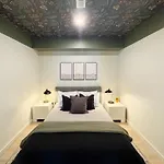 Laylas Nashville Retreat With Pool Walk To Broadway