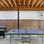 The Ashland House - Stylish Design, Backyard Oasis Nashville