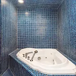 Backstage Jam - 2 Units - Walk To Broadway