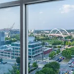 Hilton Garden Downtown Convention Center Hotel