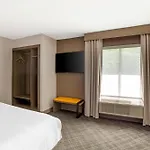 Comfort Suites Nashville Airport - Bna