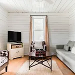 Natchez Trace Cottage Nestled In The Hills