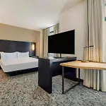 Hotel By Marriott Metro Center Nashville