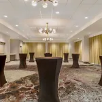 By Marriott Metro Center Hotel 3*