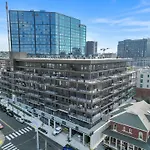 Southern Comfort Short Walk To Broadway W Pool & Gym At The Hyve