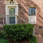 Lovely Nashville City House