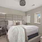 Stella | Downtown Gulch | 7 Min Drive To Broadway! * Nashville
