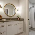 Holiday home The Augustine! | Views, Gym, Walk To Gulch Nashville