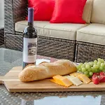 Holiday home The Augustine! | Views, Gym, Walk To Gulch Nashville