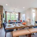 The Augustine! | Views, Gym, Walk To Gulch Holiday home *