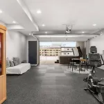 Hill House | Walk To Gulch! Sauna, Hot Tub, Gym! * Nashville